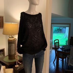 Millau Long Sleeve Black Sweater
